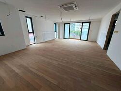 Charlton Park (D19), Terrace #593073091